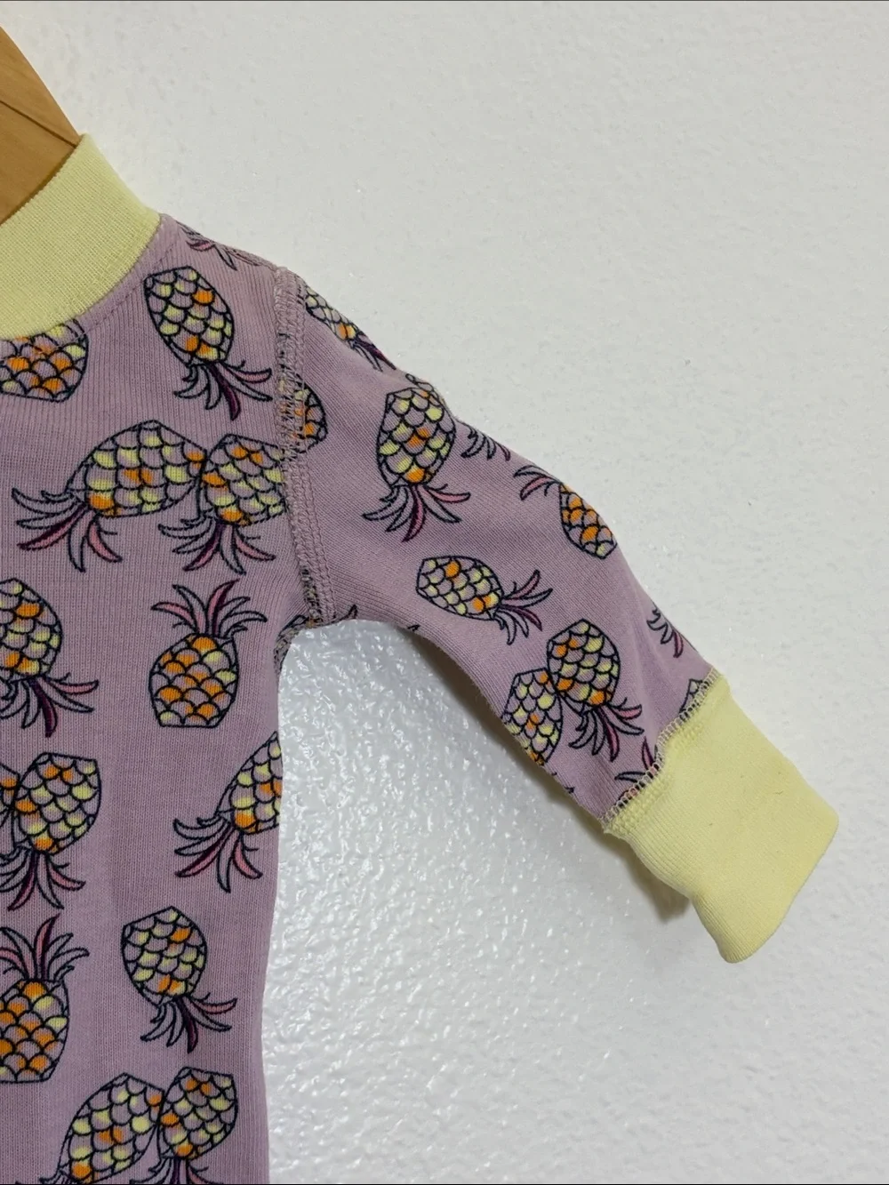 Hanna Andersson Lilac Pineapple Print Organic Cotton One-Piece Pajama